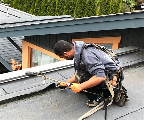 Roofing Repair and Maintenance Services in Sausalito, California .